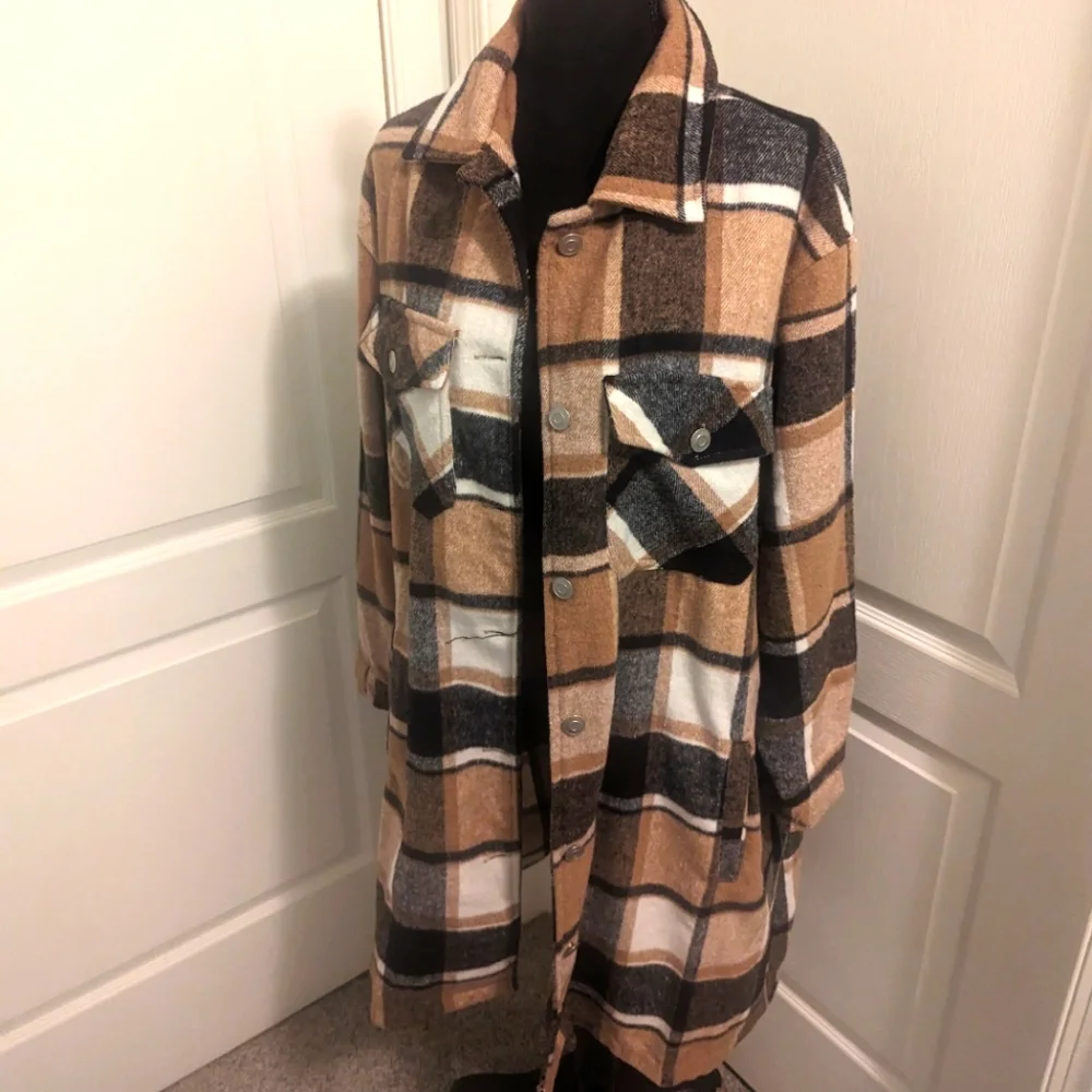 Brown Plaid Shacket - Picture 2 of 5